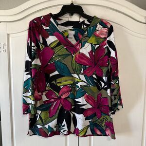 Chico's 3/4 Length Sleeve, 100% Pima Cotton‎ V-Neck Knit Top